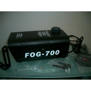 17640F700